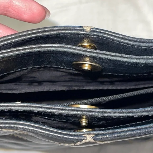 Chanel Wild Stitch Tote Bag - Picture 10 of 15